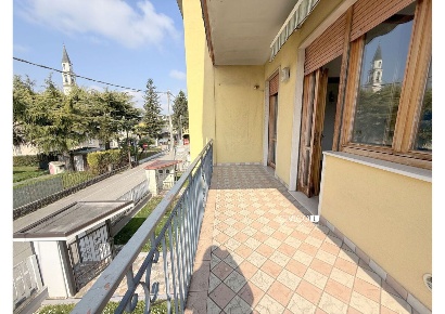 Foto Appartamento in Via Monte Pasubio 7, Quinto Vicentino Centro di 121 m²