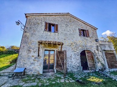 Foto Casale in monte labbro, Arcidosso Centro di 150 m² con 6 locali