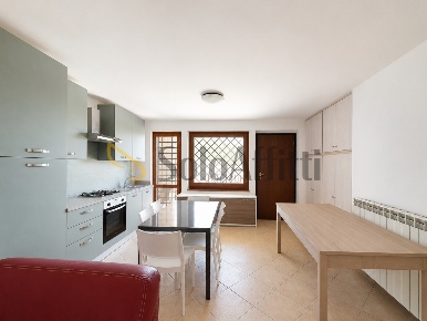 Foto Appartamento a Catanzaro Pontegrande - Sant'Elia di 80 m² con 3 locali