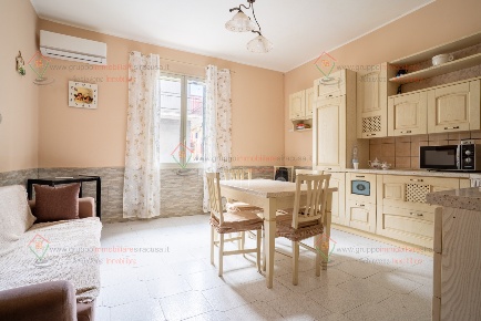 Foto Appartamento a Priolo Gargallo di 70 m² con 3 locali in vendita