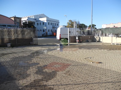 Foto Capannone industriale in Via Leopardi 11, Livorno Sorgenti di 420 m²