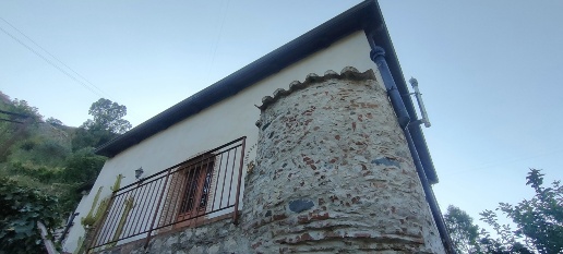 Foto Villa singola in Via San Sebastiano 11, Palizzi Centro di 70 m²