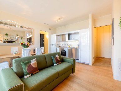 Foto Appartamento in Via Gaetano De Castillia, Milano Isola di 115 m²