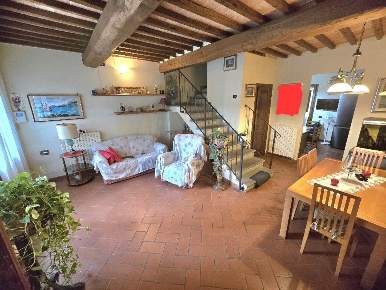 Foto Casa indipendente a Serravalle Pistoiese Cantagrillo Casalguidi