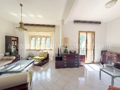 Foto Appartamento in Via sonnino 90, Grosseto Via dei Mille di 130 m²