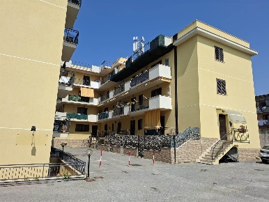 Foto Appartamento a Palermo Montegrappa di 90 m² con 3 locali in vendita
