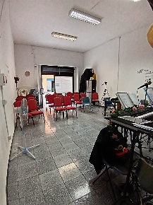 Foto Magazzino a Piombino Centro di 80 m² con 1 locali in vendita