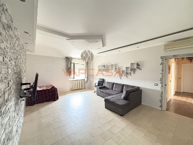 Foto Appartamento in STRADA STATALE SONCINESE, Romano di Lombardia