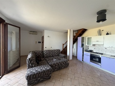 Foto Appartamento a Ravenna Ponte Nuovo - Madonna dell'Albero di 109 m²
