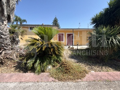 Foto Casa indipendente in Pontoni, Angri Centro di 127 m² con 3 locali