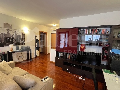 Foto Appartamento in Francesco Gonin, Milano Giambellino di 70 m²