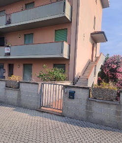 Foto Appartamento a Ponsacco Centro di 80 m² con 4 locali in vendita