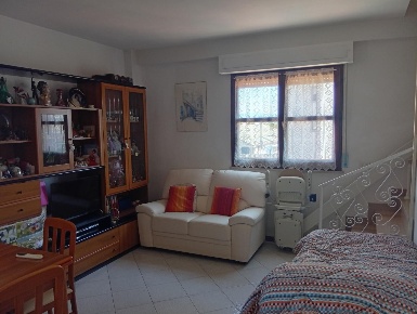 Foto Appartamento a Pisa Landi di 85 m² con 4 locali in vendita