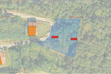 Foto Terreno residenziale a Rubiana di 1700 m² in vendita