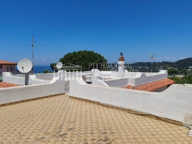 Foto Villa unifamiliare in Via traversa Baiola 12, Forio Centro di 900 m²