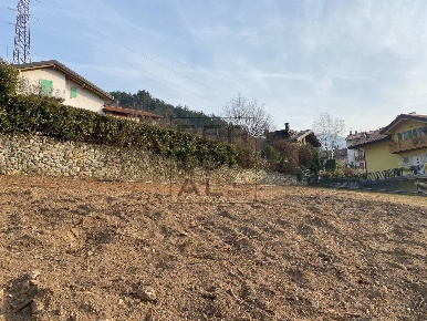 Foto Terreno residenziale a Cavedine Stravino di 440 m² in vendita