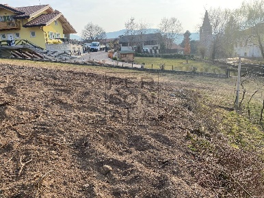 Foto Terreno residenziale a Cavedine Stravino di 350 m² in vendita