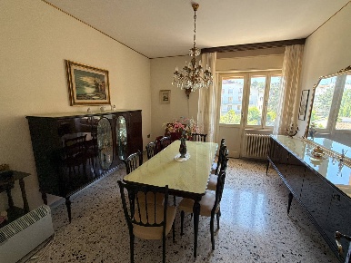 Foto Appartamento in VIA BOCCI 25, Fabriano Centro di 104 m² con 5 locali