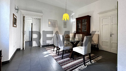Foto Appartamento in vicolo ciboddo 32, Sassari Centro Storico di 250 m²