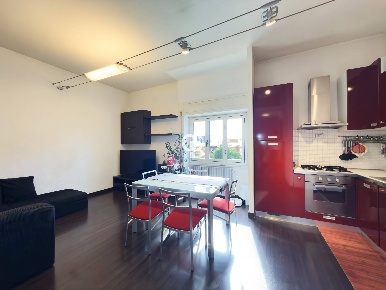 Foto Appartamento in Via Santa Maria della Grotticella 37, Viterbo di 70 m²