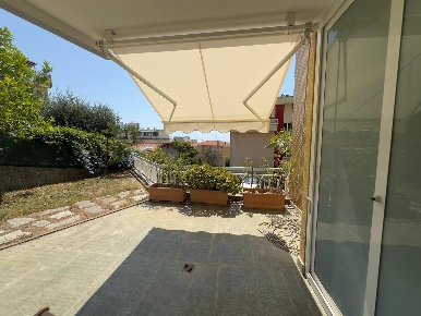 Foto Appartamento in via padre semeria 128, Sanremo Foce - Semeria di 81 m²