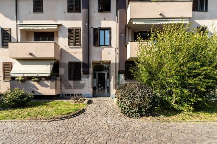 Foto Appartamento in VIA TERRAGGIO MOLGORA 9, Vimercate Centro di 127 m²