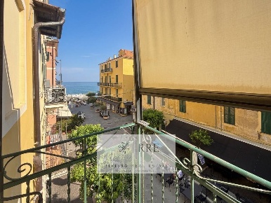 Foto Appartamento in via Vittorio Veneto, Alassio Centro di 33 m²