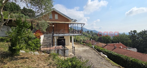 Foto Villa singola in Via San Giovanni 16, Frossasco Centro di 300 m²