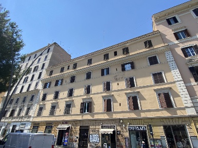 Foto Appartamento in Via Appia nuova 196, Roma Re di Roma di 75 m²