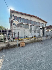 Foto Capannone industriale in Via verona 12, Senago di 310 m² in vendita