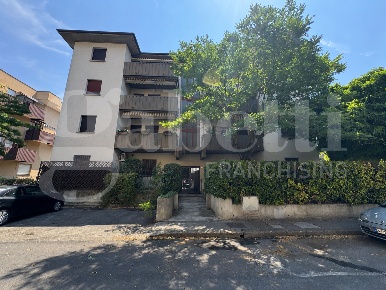 Foto Appartamento in Via Bergonzoni 13, Argelato Funo di 90 m² con 4 locali