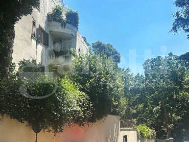Foto Appartamento in Via Adelaide Ristori 10, Roma Parioli di 300 m²