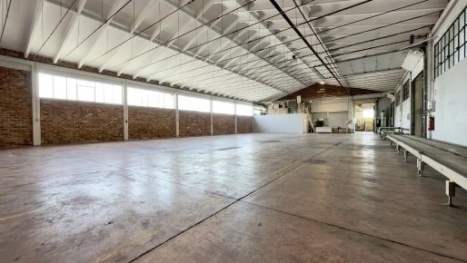 Foto Capannone industriale in SP23 80A, Montirone di 1600 m² in vendita