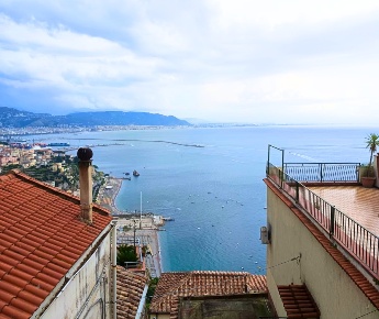 Foto Appartamento in Via Scavata 16, Vietri sul Mare Raito di 60 m²