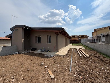 Foto Villa bifamiliare a Fiano Romano di 85 m² con 3 locali in vendita