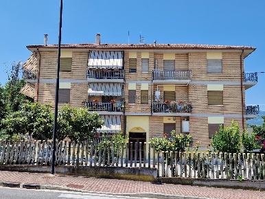 Foto Appartamento in VIA DELLA STAZIONE 19, Maltignano Caselle di 135 m²