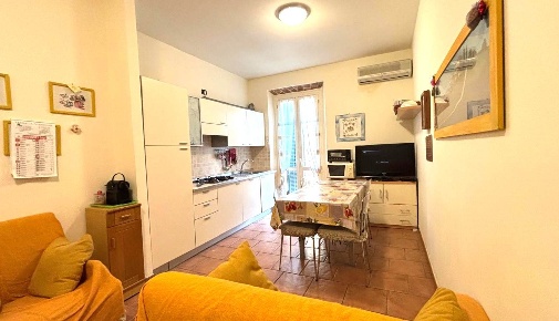 Foto Appartamento a San Vincenzo Centro di 49 m² con 3 locali in vendita