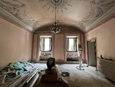 Foto Appartamento a Pistoia Piazza della Sala di 160 m² con 6 locali