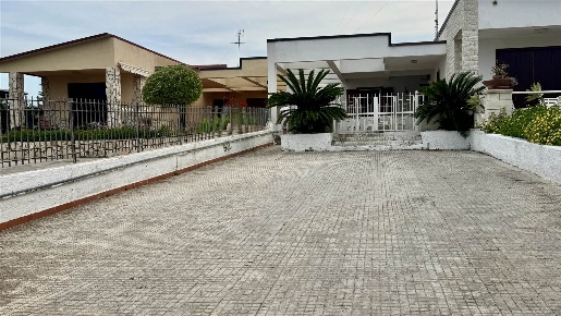 Foto Villa bifamiliare in contrada Gisira 67, Augusta Gisira di 60 m²