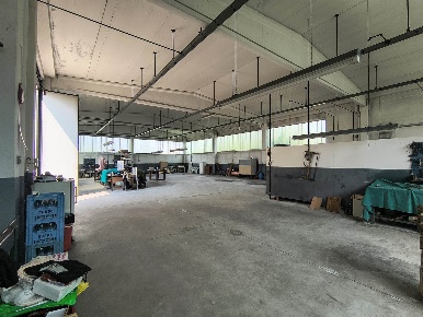 Foto Capannone industriale a Vigevano Brughiera, Ipercoop di 400 m²