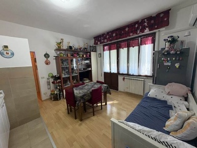 Foto Appartamento a Castelfranco di Sotto di 77 m² con 4 locali in vendita