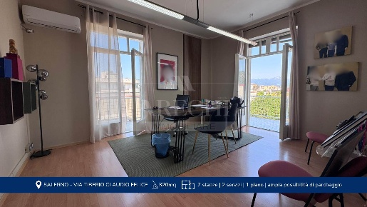 Foto Ufficio a Salerno Zona Industriale - San Leonardo di 320 m² in affitto