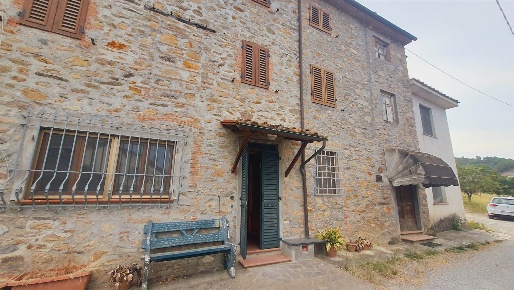 Foto Case semi ndipendenti in via della chiusa, Capannori di 160 m²
