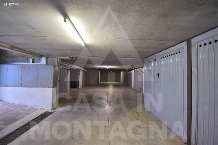 Foto Garage a Cavalese Centro di 23 m² con 1 locali in vendita