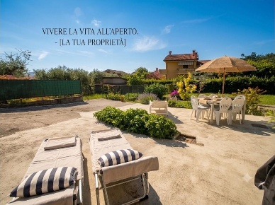 Foto Villa unifamiliare a Carrara Fontia, Fossola, Fossone di 170 m²