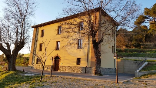Foto Rustico in Contrada Vallonecupo, Acri di 398 m² con 11 locali