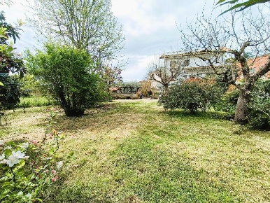 Foto Villa bifamiliare a Pisa Sant'Ermete - Putignano di 170 m² in vendita