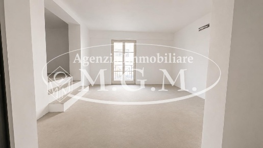 Foto Appartamento a Pontedera Villaggi, Bellaria di 140 m² con 7 locali