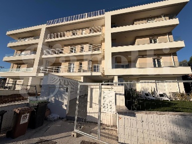 Foto Appartamento in Via G. Iustini snc, Martinsicuro Villa Rosa di 78 m²