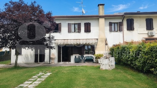 Foto Casa indipendente in Via GAVELLO - Via Guglielmo Marconi 00, Gavello